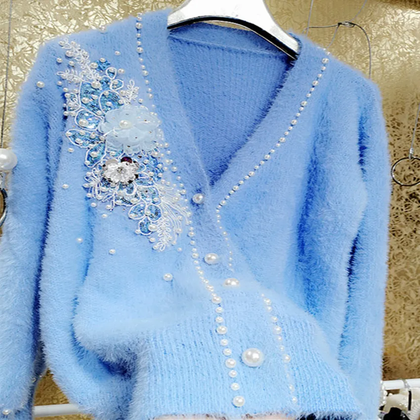 Rhinestone winter luxury heavy cardigan women v-neck thick blue beaded sequin flowers plush sweater
Rhinestone winter luxury heavy cardigan women v-neck thick blue beaded sequin flowers plush sweater