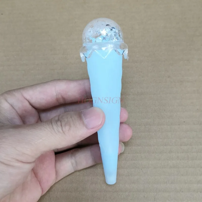 Мороженое в гелевую ручку, конусы, гелевая ручка, ручка для подписи в форме сердца девушки, черная ручка
Мороженое в гелевую ручку, конусы, гелевая ручка, ручка для подписи в форме сердца девушки, черная ручка