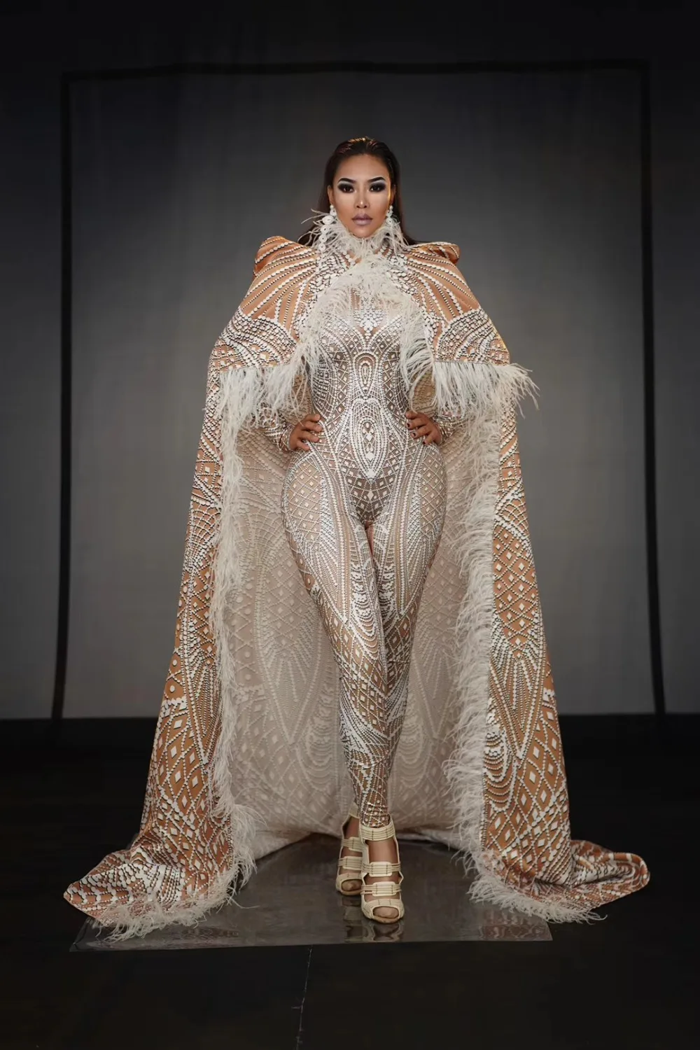 Singer Stage Wear 3D Printing Stretch Leotard Jumpsuit Long Feather Cloak Outfit Birthday Dancer Models Catwalk Costume
Singer Stage Wear 3D Printing Stretch Leotard Jumpsuit Long Feather Cloak Outfit Birthday Dancer Models Catwalk Costume