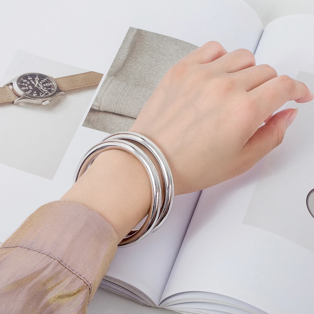 Fashion Charm 100% 925 Sterling Silver Bracelet Simple Women7MM Bangle Diameter 60-65 MM Solid Silver Fine Jewelry Gift
Fashion Charm 100% 925 Sterling Silver Bracelet Simple Women7MM Bangle Diameter 60-65 MM Solid Silver Fine Jewelry Gift
