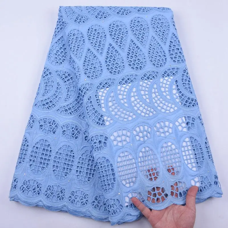 African Voile Lace Fabric 2022 High Quality Lace Punch Embroidery Dry Cotton Lace Fabric Swiss Voile Lace With Stones S2045
African Voile Lace Fabric 2022 High Quality Lace Punch Embroidery Dry Cotton Lace Fabric Swiss Voile Lace With Stones S2045