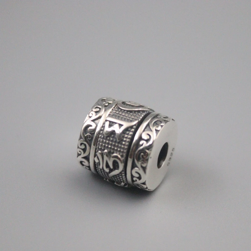 Pure 925 Sterling Silver Pendant Bless Lucky Mantra Pattern Column Bead Pendant For Men Women Gift 13*14mm
Pure 925 Sterling Silver Pendant Bless Lucky Mantra Pattern Column Bead Pendant For Men Women Gift 13*14mm