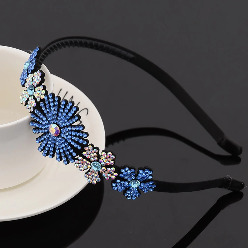 Retro Flower Inlaid Rhinestones Headwear Crystal Hair Band for Women Girl Handmade Hair Hoop Accessories Wholesale On Behalf Of
Retro Flower Inlaid Rhinestones Headwear Crystal Hair Band for Women Girl Handmade Hair Hoop Accessories Wholesale On Behalf Of