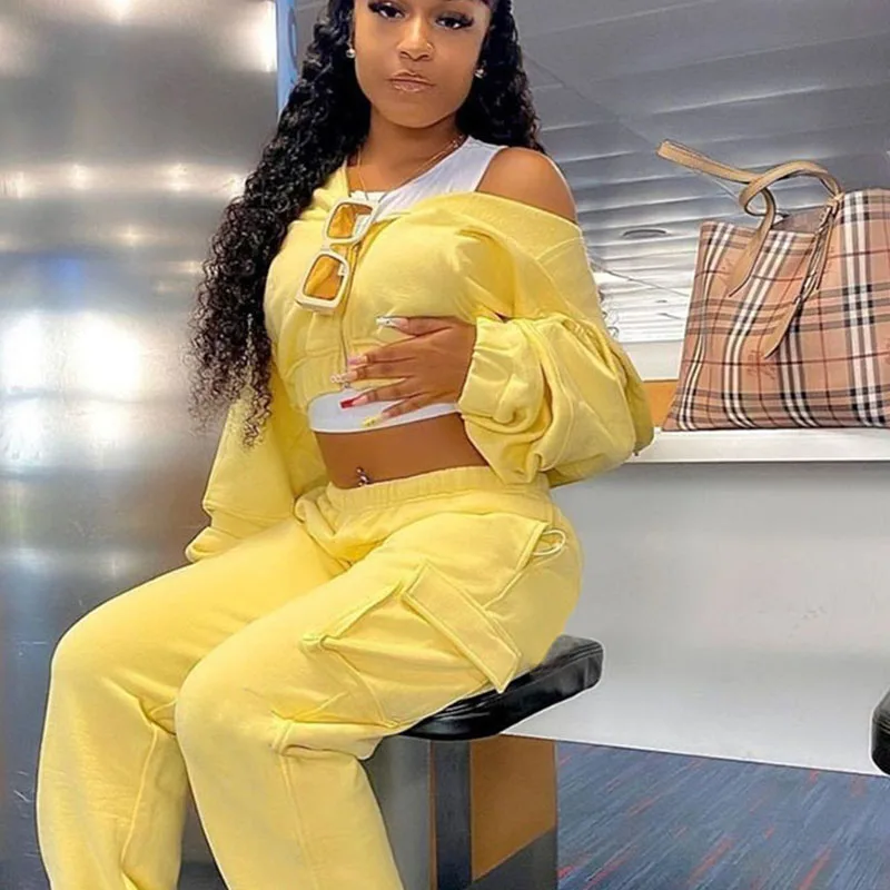 Autumn Winter Tracksuit Women 2 Piece Set Zipper Jacket Top and Cargo Pants Sweat Suits Streetwear Casual Sporty Jogging Femme
Autumn Winter Tracksuit Women 2 Piece Set Zipper Jacket Top and Cargo Pants Sweat Suits Streetwear Casual Sporty Jogging Femme