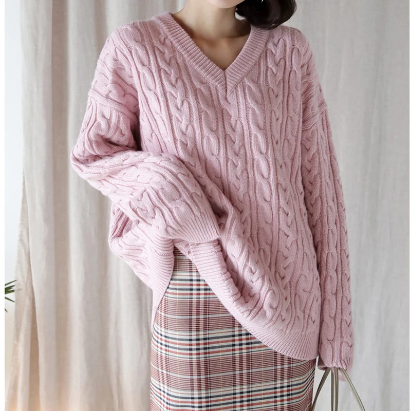 Autumn Winter Korean Pullover V neck Sweater New Women Loose Long Sleeve Knitted Sweater Casual Solid Female Thicken Jumper
Autumn Winter Korean Pullover V neck Sweater New Women Loose Long Sleeve Knitted Sweater Casual Solid Female Thicken Jumper