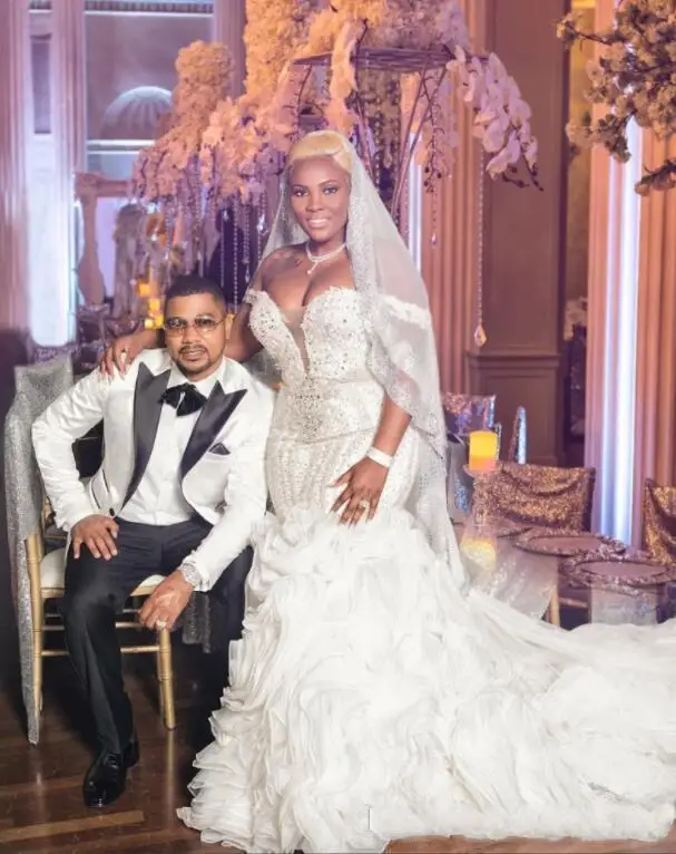 Plus Size Wedding Dresses With Beads Sequins Sweetheart Off Shoulder Ruffles African Mermaid Lace- Up Back Bridal Gow
Plus Size Wedding Dresses With Beads Sequins Sweetheart Off Shoulder Ruffles African Mermaid Lace- Up Back Bridal Gow