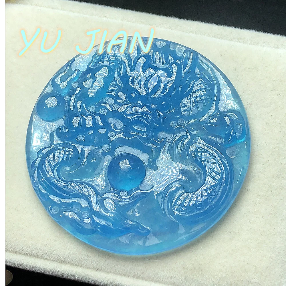 Unique Emerald Ice Seed Blue Water Rare Pendant New China Traditional Craft Hand-carved Dragon Ice Bright Top Quality Jewelry
Unique Emerald Ice Seed Blue Water Rare Pendant New China Traditional Craft Hand-carved Dragon Ice Bright Top Quality Jewelry