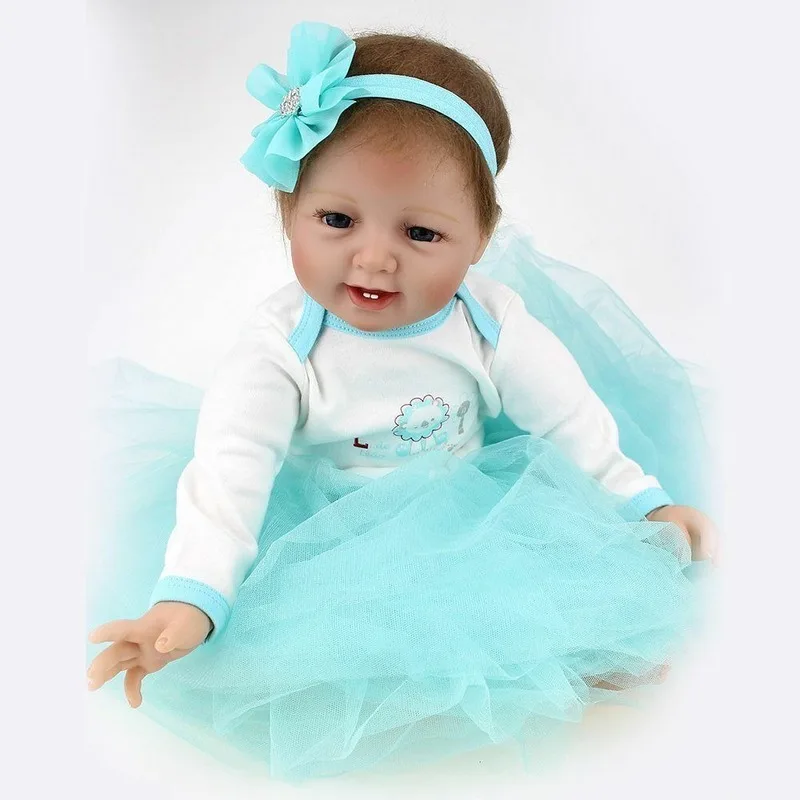 22 Inch Simulation Silicone Doll Rebirth Handmade Doll Baby Blue Dress Real Waterproof Baby Girl Soothing Early Education Toy
22 Inch Simulation Silicone Doll Rebirth Handmade Doll Baby Blue Dress Real Waterproof Baby Girl Soothing Early Education Toy