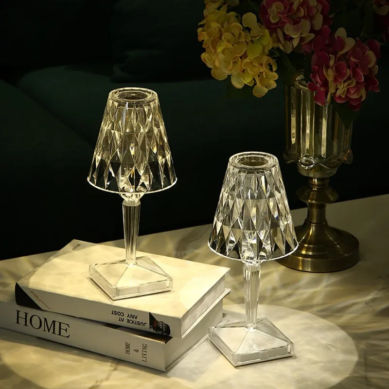 Modern Euro Design Crystal Diamond Table Lamp USB Charging Romantic Night Light For Wedding Room Decor Birthday Gift
Modern Euro Design Crystal Diamond Table Lamp USB Charging Romantic Night Light For Wedding Room Decor Birthday Gift