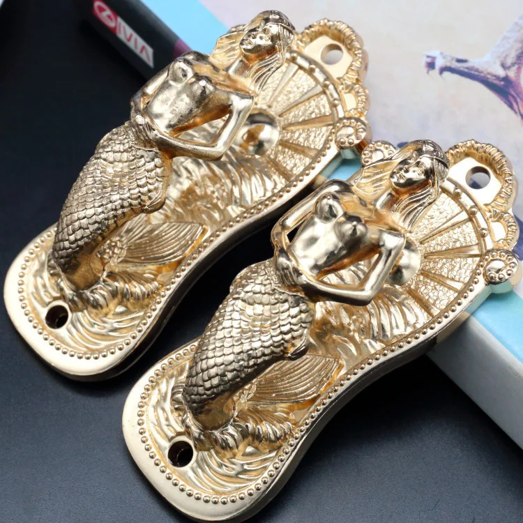 Mermaid curtain wall hook hanging ball wall hook exquisite style modern style curtain hanging ball hook zinc alloy hook 
Mermaid curtain wall hook hanging ball wall hook exquisite style modern style curtain hanging ball hook zinc alloy hook