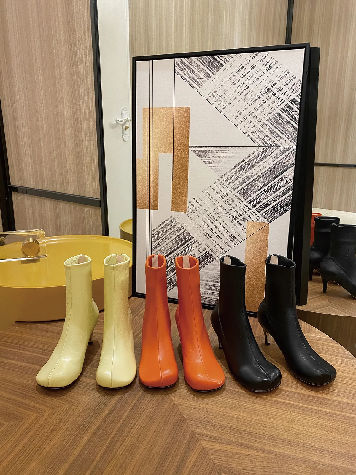 2021 fall /winter boots high-heeled square toe stretch boots stovepipe back zipper cover heel short boots large size shoes
2021 fall /winter boots high-heeled square toe stretch boots stovepipe back zipper cover heel short boots large size shoes