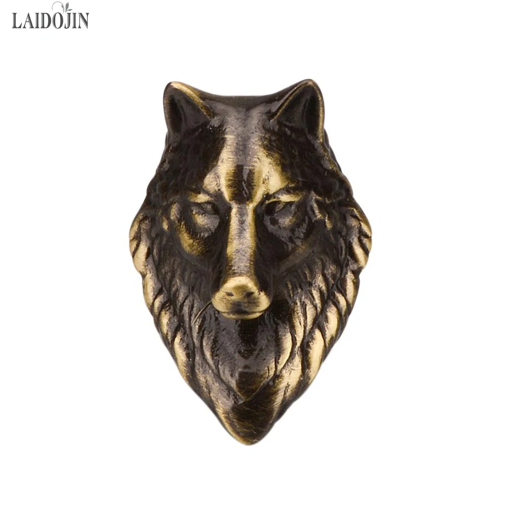 LAIDOJIN Metal Cartoon Animal Bronze Wolf head Brooch Pin Badges High quality Lapel Pin Suit Coat Hats Accessories
LAIDOJIN Metal Cartoon Animal Bronze Wolf head Brooch Pin Badges High quality Lapel Pin Suit Coat Hats Accessories