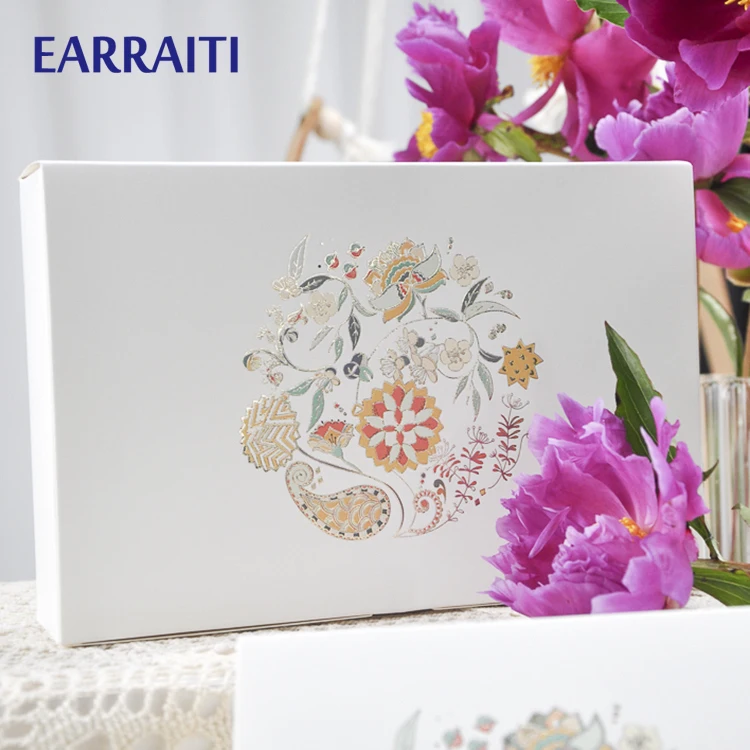 50PCS Paper Box Wedding Favor Gold Flower Candy Gifts Packaging Jewelry Baking Cake Packing Birthday Home Party Decor
50PCS Paper Box Wedding Favor Gold Flower Candy Gifts Packaging Jewelry Baking Cake Packing Birthday Home Party Decor