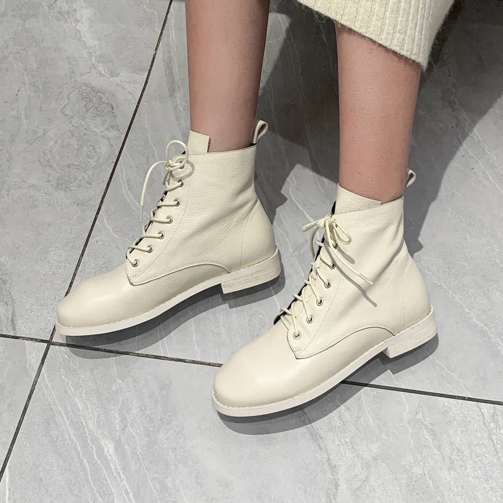 Plus Size 34-42 New Genuine Leather Women Boots Fashion Winter Lace Up Classic Shoe Ankle Boots Flats Casual Shoes Boots Woman
Plus Size 34-42 New Genuine Leather Women Boots Fashion Winter Lace Up Classic Shoe Ankle Boots Flats Casual Shoes Boots Woman