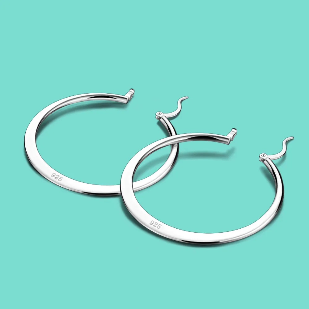 Classic Jewelry 925 Sterling Silver Big Round Earrings Cool Sweet Charms Hoop Earrings for Women Goth Fashion Accessories Cute
Classic Jewelry 925 Sterling Silver Big Round Earrings Cool Sweet Charms Hoop Earrings for Women Goth Fashion Accessories Cute