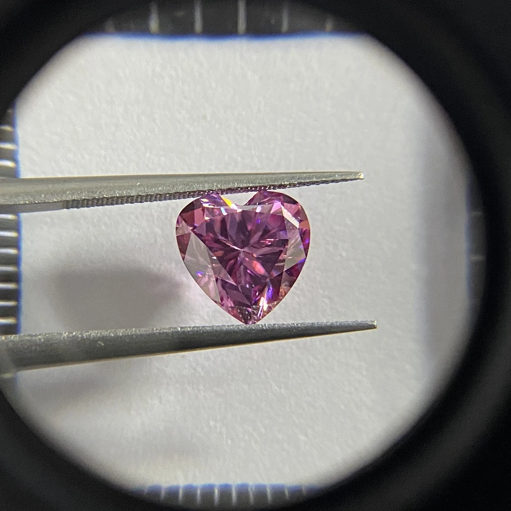 Meisidian Heart Shape 8x8 mm 2 Karat VVS1 New Products Pink Moissanite Diamond For Ring Making
Meisidian Heart Shape 8x8 mm 2 Karat VVS1 New Products Pink Moissanite Diamond For Ring Making