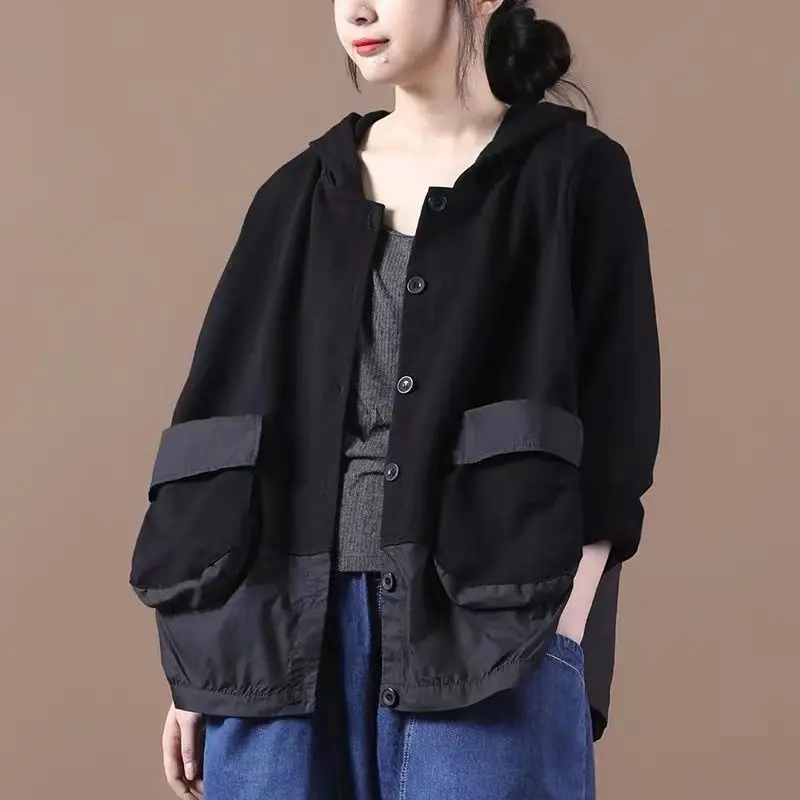 Women's Autumn New Single-breasted Short Jacket Fashion Spring and Autumn Women's Casual Loose Pocket Stitching Hooded Jacket
Women's Autumn New Single-breasted Short Jacket Fashion Spring and Autumn Women's Casual Loose Pocket Stitching Hooded Jacket