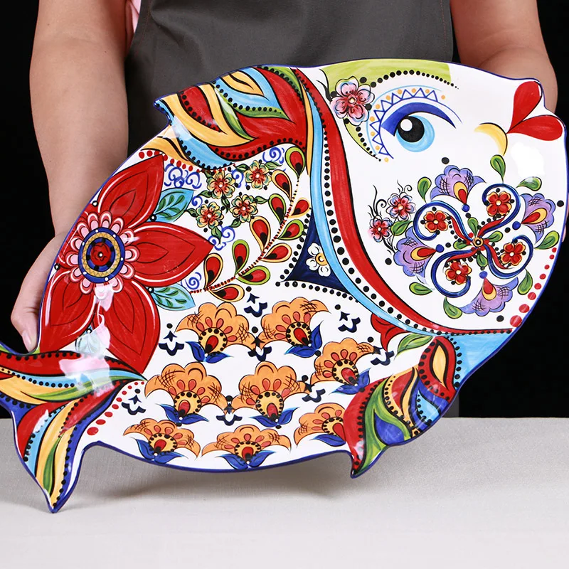 Bohemian style personalized fruit tray dinner plate large fish plate hand painted fish shaped ceramic plate home furnishings
Bohemian style personalized fruit tray dinner plate large fish plate hand painted fish shaped ceramic plate home furnishings