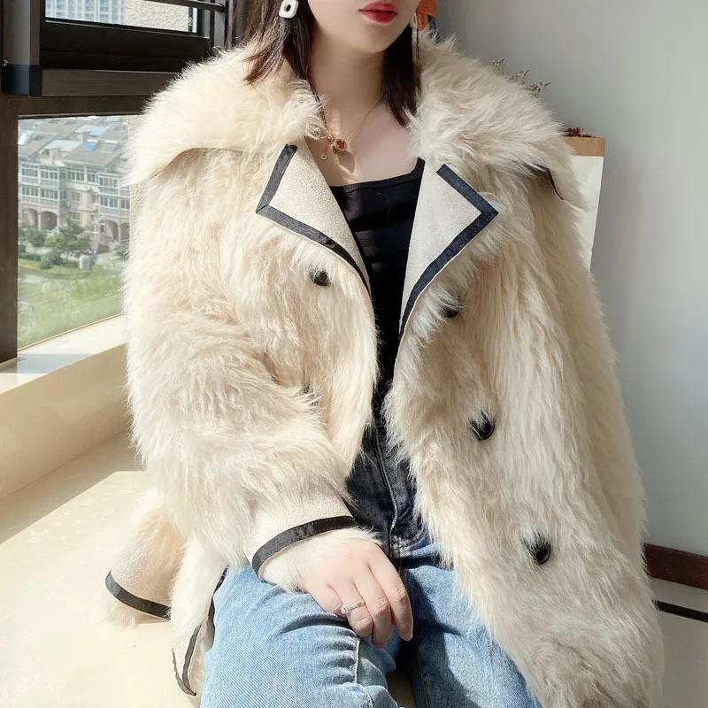 Winter Women's Sheepskin Coat Fur Natural Without Belt Square Collar Long Sleeve Loose Coat Temperament Commute Warm Comfortable
Winter Women's Sheepskin Coat Fur Natural Without Belt Square Collar Long Sleeve Loose Coat Temperament Commute Warm Comfortable