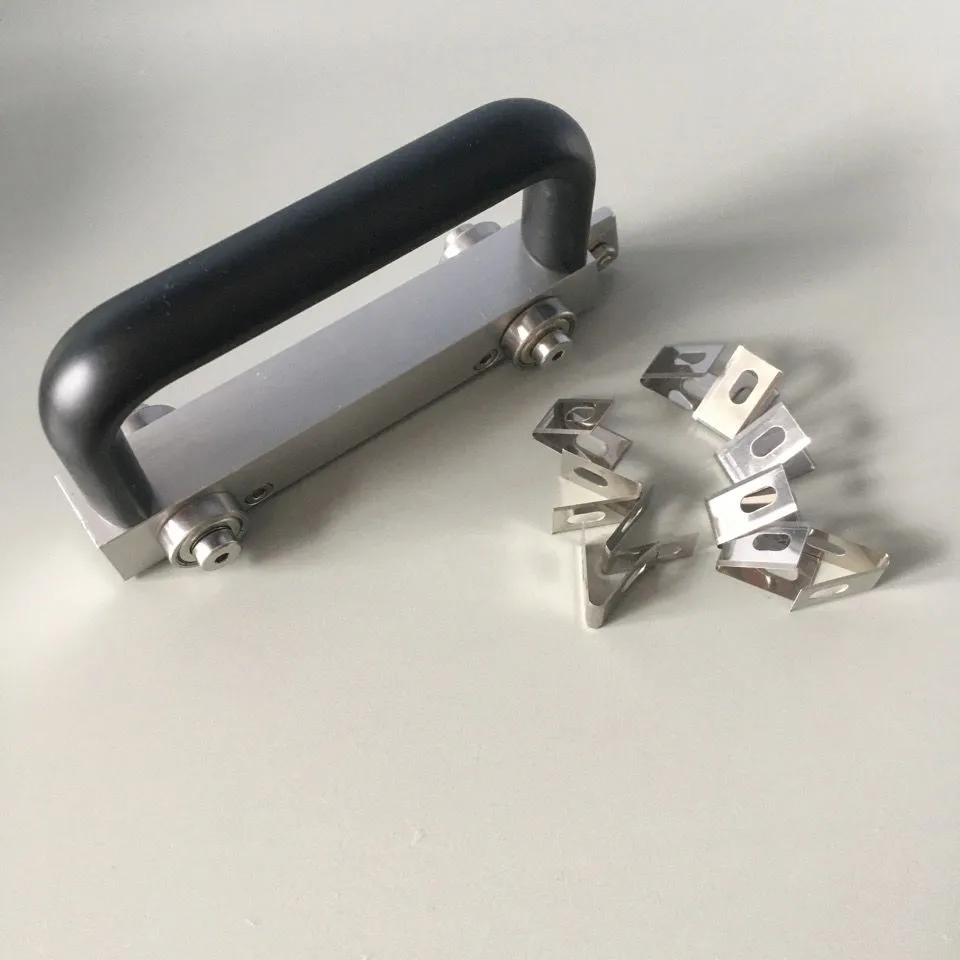 PVC plastic floor construction tool two-way manual slotter type guide wheel slotting knife floor
PVC plastic floor construction tool two-way manual slotter type guide wheel slotting knife floor