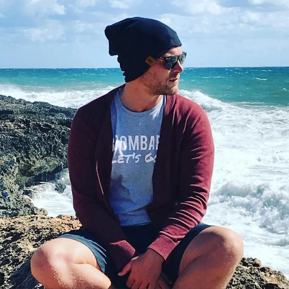 Зимние шапки для мужчин и женщин, повседневные вязаные модные женские и мужские шапки в стиле хип-хоп, теплые лыжные шапки унисекс
Зимние шапки для мужчин и женщин, повседневные вязаные модные женские и мужские шапки в стиле хип-хоп, теплые лыжные шапки унисекс