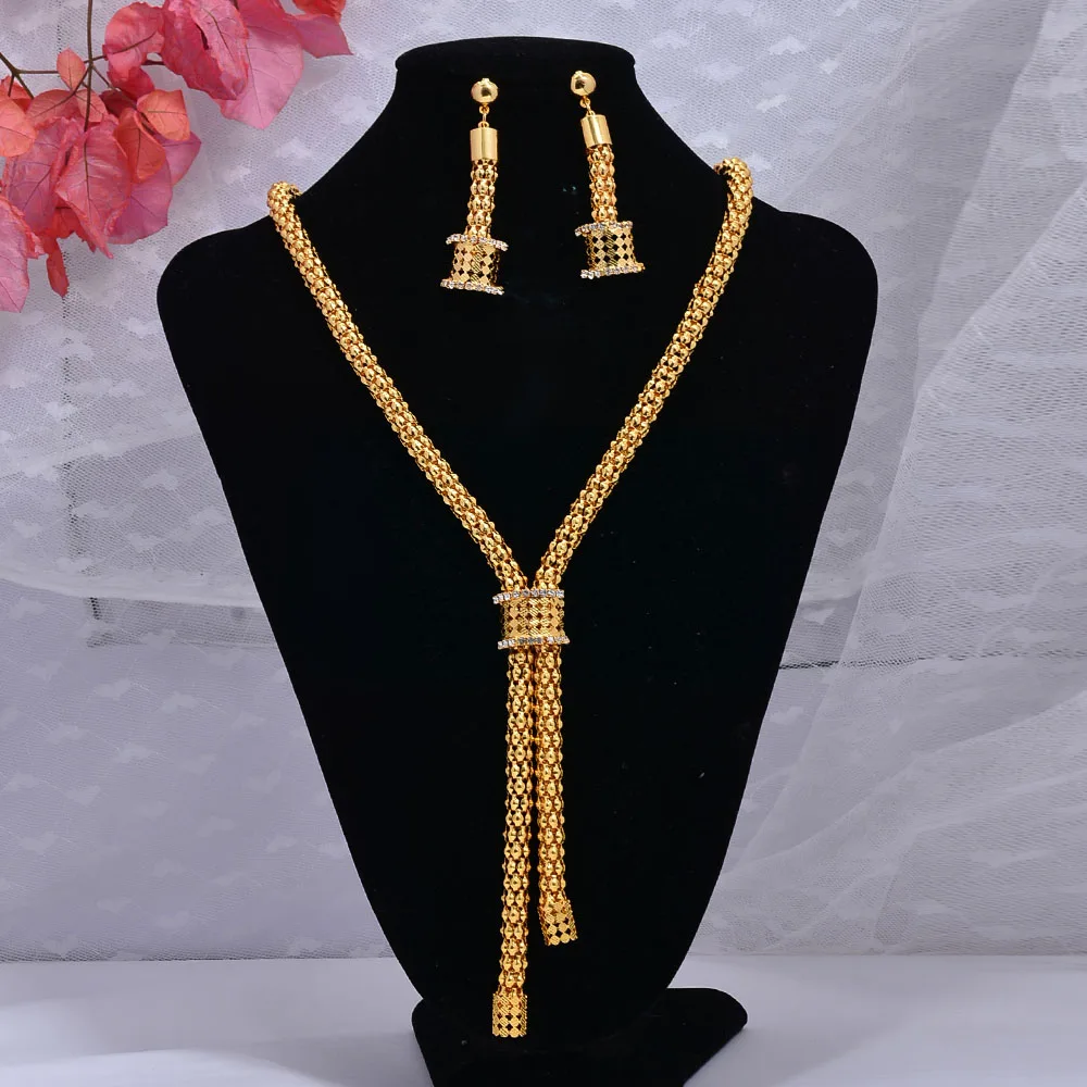 24K Jewelry Set Dubai Gold Color Jewelry Sets For women Necklace Earrings Bracelet Ring African Zircon Stone wedding Gifts set
24K Jewelry Set Dubai Gold Color Jewelry Sets For women Necklace Earrings Bracelet Ring African Zircon Stone wedding Gifts set