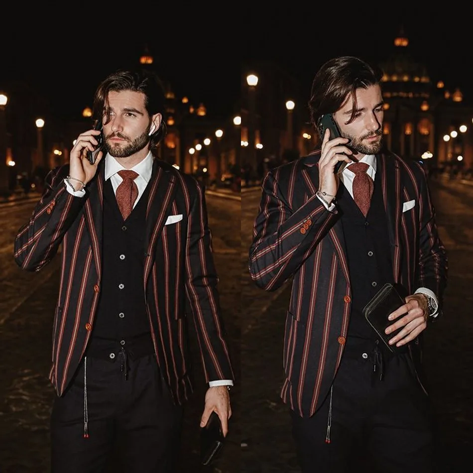3 Pcs Handsome Mens Suits Dubai Arabic Wedding Tuxedos Peaked Lapel 2020 Groom Groomsmen Suit Custom Made Top Quality
3 Pcs Handsome Mens Suits Dubai Arabic Wedding Tuxedos Peaked Lapel 2020 Groom Groomsmen Suit Custom Made Top Quality