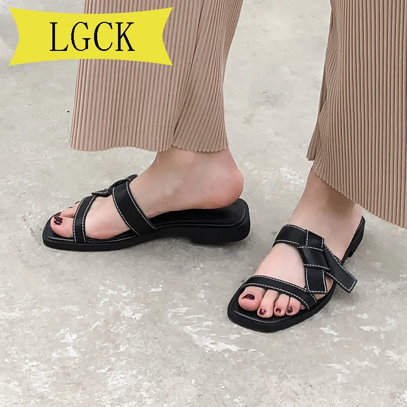 Plus Size 34-44 Flat Women Summer Black Sandals Shoes Designer Sandals women luxury Sandals Genuine Leather Slippers Shoes Woman
Plus Size 34-44 Flat Women Summer Black Sandals Shoes Designer Sandals women luxury Sandals Genuine Leather Slippers Shoes Woman