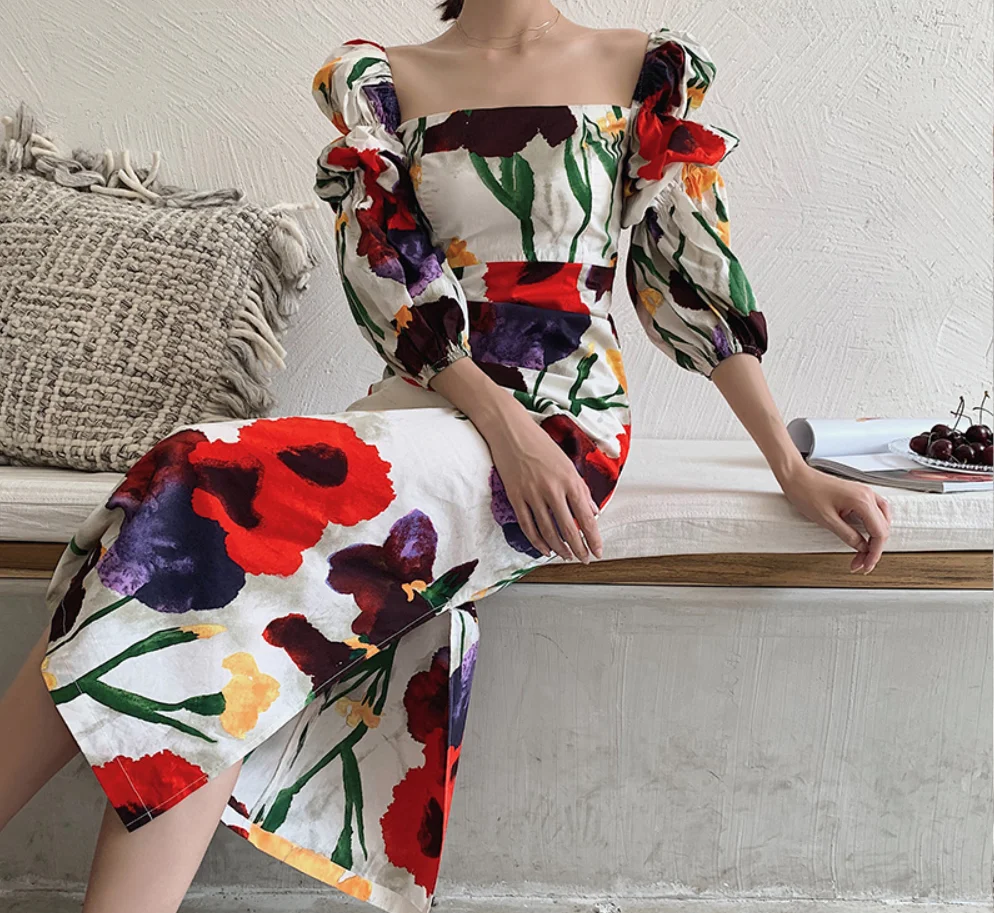 2021 summer retro square collar dress temperament slim puff sleeve floral print dress court morality
2021 summer retro square collar dress temperament slim puff sleeve floral print dress court morality