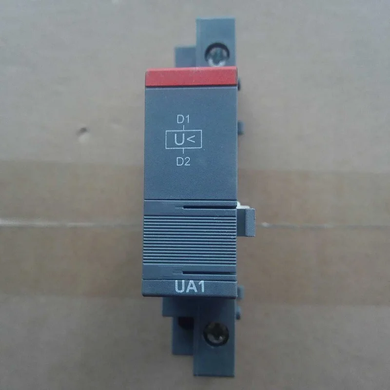 ABB UA1 расцепитель минимального напряжения монтируемые на левом UA1-24 UA1-230 UA1-400
ABB UA1 расцепитель минимального напряжения монтируемые на левом UA1-24 UA1-230 UA1-400