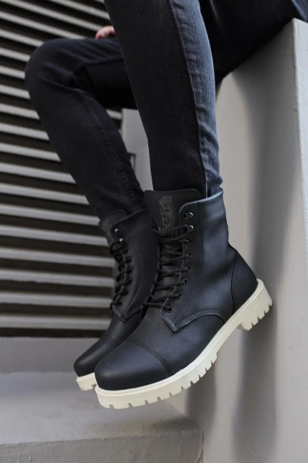 B-022 Men's winter boots Men's shoes Military Boots Tactical Boots Sports boots fashion boots men's casual shoes non-slip laced
B-022 Men's winter boots Men's shoes Military Boots Tactical Boots Sports boots fashion boots men's casual shoes non-slip laced