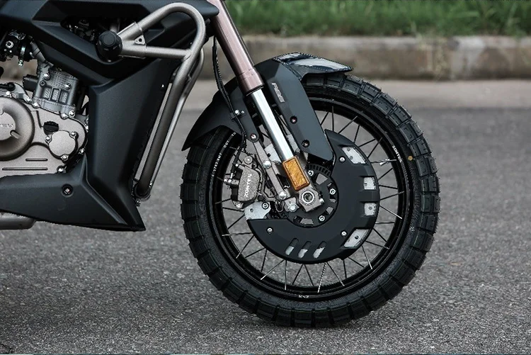 Motorcycle Front Brake Disc Cover For Zontes 125-G1 / G155 SR / U-155 / 125-U / 125-Z2 / 155-Z2 / G1-155 / G1-125X
Motorcycle Front Brake Disc Cover For Zontes 125-G1 / G155 SR / U-155 / 125-U / 125-Z2 / 155-Z2 / G1-155 / G1-125X