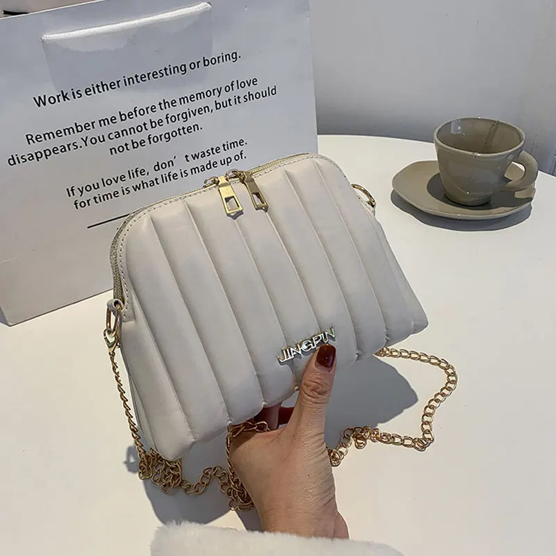Winter Casual Simple Handbags For Women Pleated Female Crossbody Small Bag Chain Pu Leather Ladies Shoulder Bag Square Purse
Winter Casual Simple Handbags For Women Pleated Female Crossbody Small Bag Chain Pu Leather Ladies Shoulder Bag Square Purse