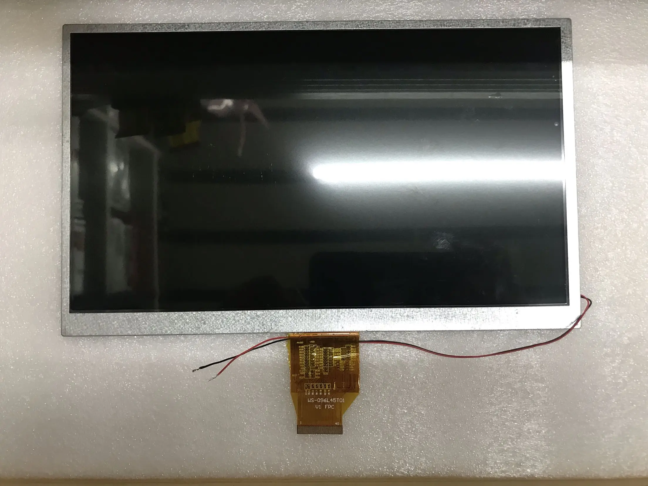 754TG1000C15001 WS-096L46T01 HX-FPC101B01 для планшетного компьютера Светодиодные дисплеи экран
754TG1000C15001 WS-096L46T01 HX-FPC101B01 для планшетного компьютера Светодиодные дисплеи экран