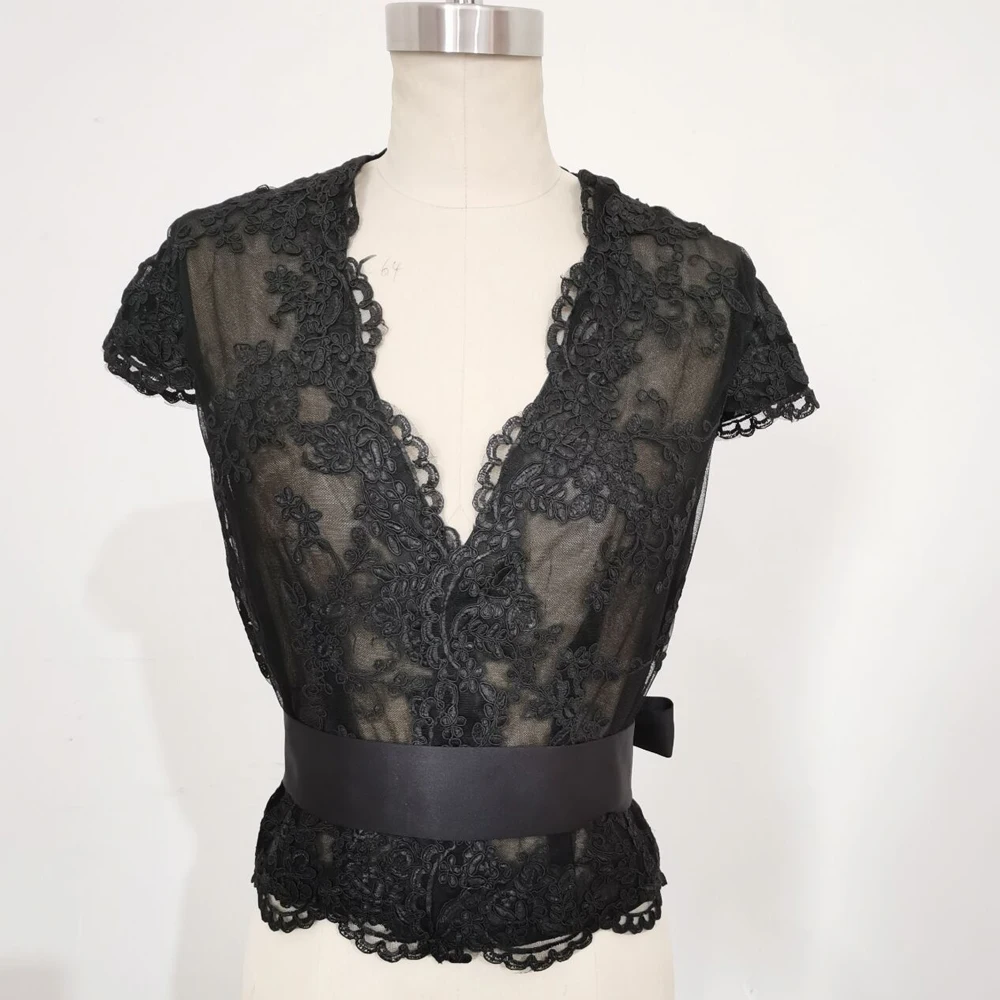 2024 New Wedding Bolero Cap Sleeve Bridal Jacket Large Size With Lace Jacket Satin Sash Ribbon Bridal Jacket Coat Customized
2024 New Wedding Bolero Cap Sleeve Bridal Jacket Large Size With Lace Jacket Satin Sash Ribbon Bridal Jacket Coat Customized