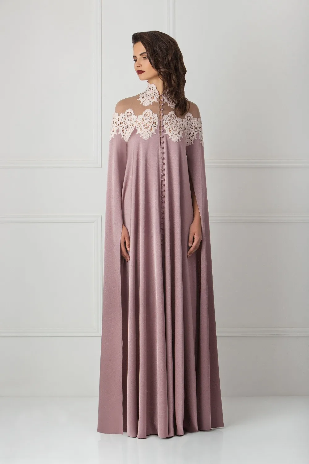 Elegant Bathrobe Women One-Pieces High-neck Long-sleeves Nightgown Pajamas Sleepwear Women's Luxury Gowns Housecoat Nightwear
Elegant Bathrobe Women One-Pieces High-neck Long-sleeves Nightgown Pajamas Sleepwear Women's Luxury Gowns Housecoat Nightwear