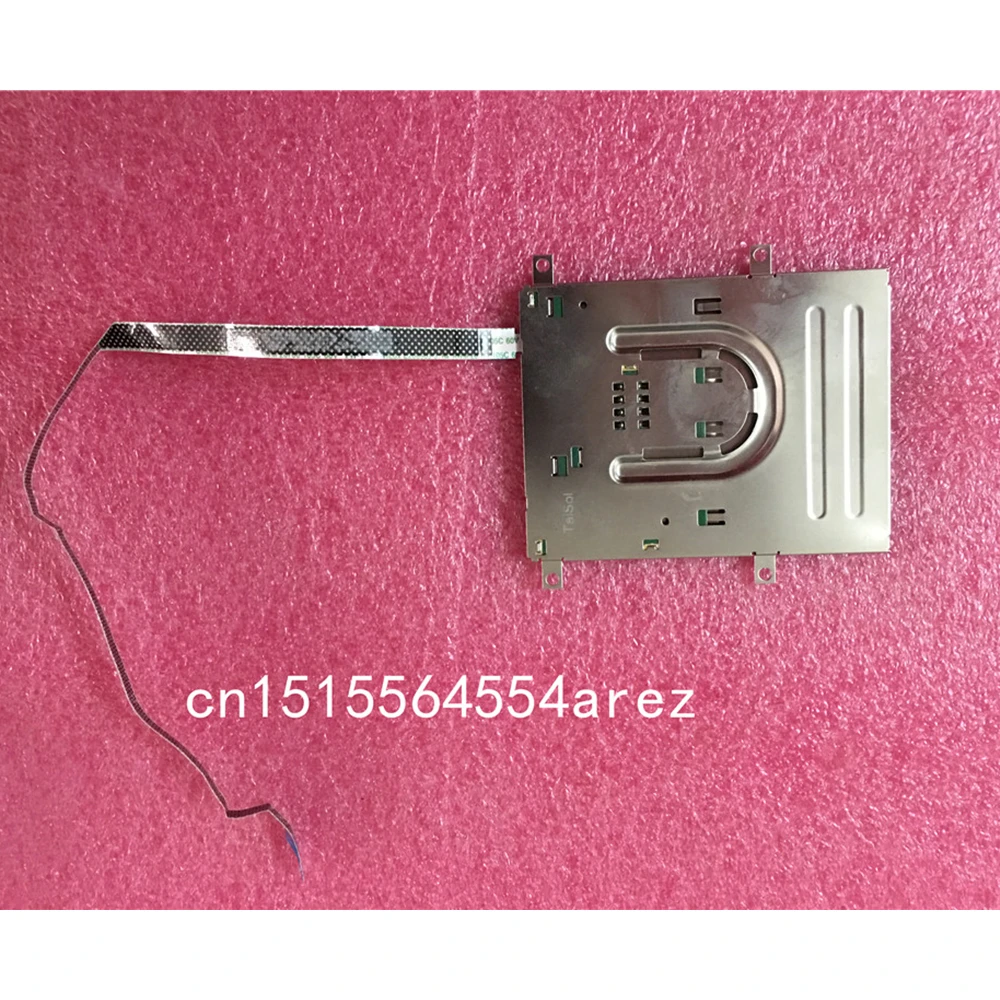 New original for Lenovo ThinkPad P70 P71 Laptop Smart Card Reader with cable 04X5393 04X5475 00HW553
New original for Lenovo ThinkPad P70 P71 Laptop Smart Card Reader with cable 04X5393 04X5475 00HW553
