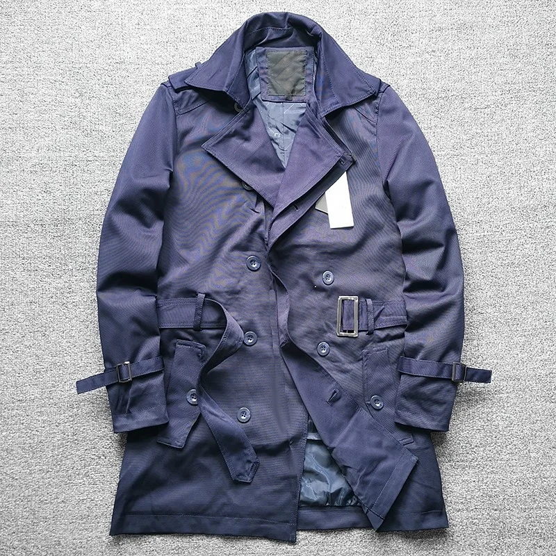 Style England Mens Casual Double Breasted Slim Trench Coat Adjustable Waist Turn-Down Collar Pockets Button Fashion Jackets
Style England Mens Casual Double Breasted Slim Trench Coat Adjustable Waist Turn-Down Collar Pockets Button Fashion Jackets