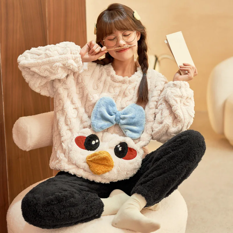 2021 Autumn And Winter Thickened Pajamas Women Sleeves Trousers Cartoon Casual Comfortable Pajamas Ladies Home Service Suits
2021 Autumn And Winter Thickened Pajamas Women Sleeves Trousers Cartoon Casual Comfortable Pajamas Ladies Home Service Suits
