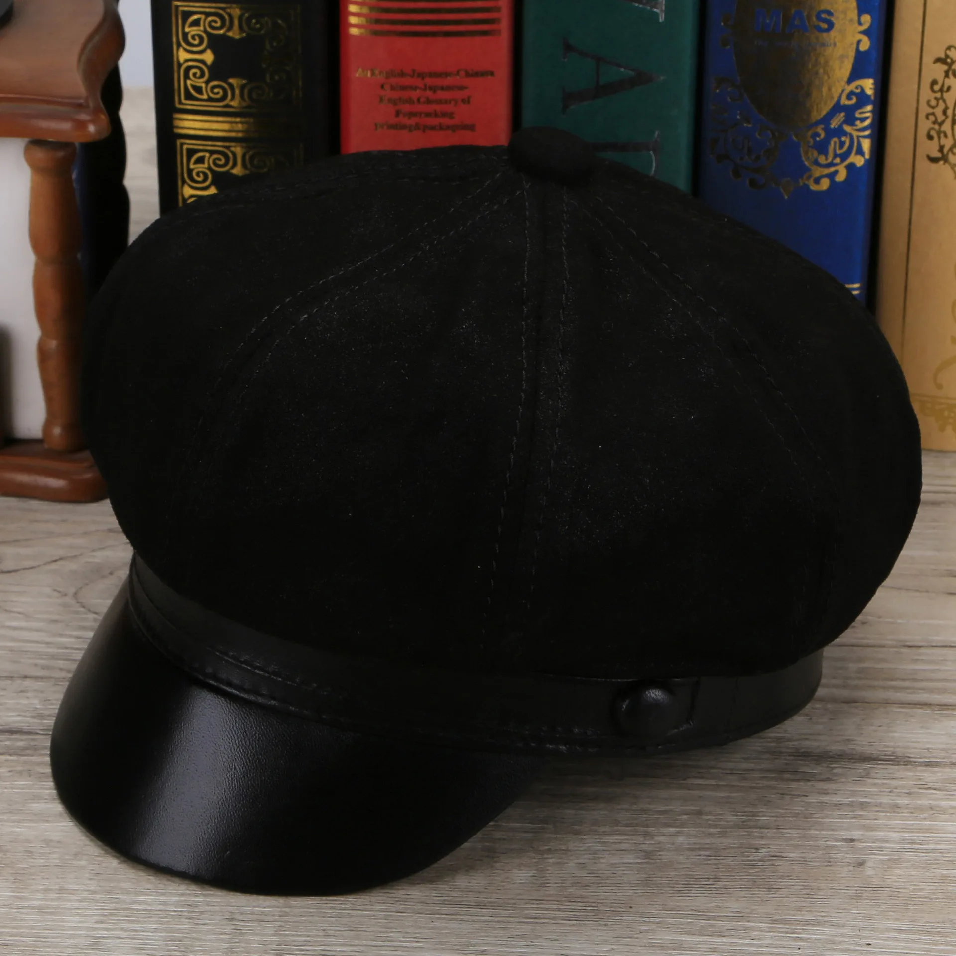 X172 Genuine Leather Octagon Hat Female Natural Skin Beret Caps Adult Sheepskin Hat Print Berred Dome Top Military Hats
X172 Genuine Leather Octagon Hat Female Natural Skin Beret Caps Adult Sheepskin Hat Print Berred Dome Top Military Hats