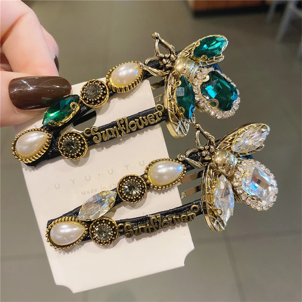 Luxury Vintage Handmade Crystal Hair Clips for Women Geometric Barrettes Headwear Fashion Hair Accessories New Trendy Jewelry
Luxury Vintage Handmade Crystal Hair Clips for Women Geometric Barrettes Headwear Fashion Hair Accessories New Trendy Jewelry