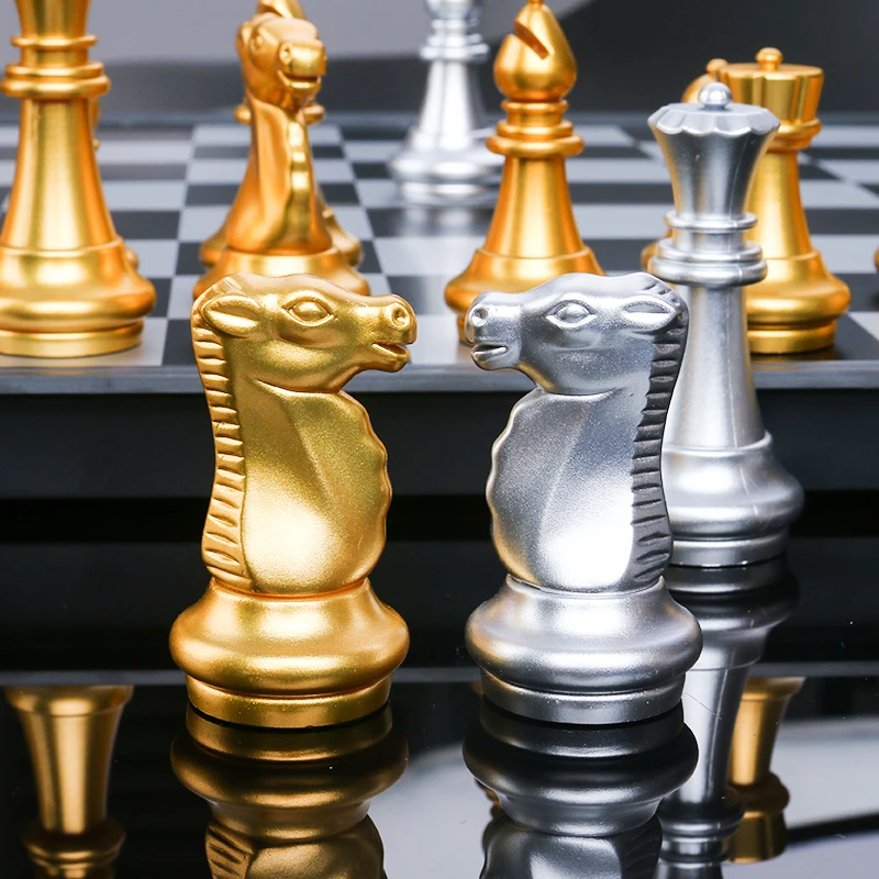 32 Chess Pieces Chessboard Gold Silver Foldable Magnetic Chess Set High-quality Chess Game Medieval Chess Travel Sets Portable
32 Chess Pieces Chessboard Gold Silver Foldable Magnetic Chess Set High-quality Chess Game Medieval Chess Travel Sets Portable