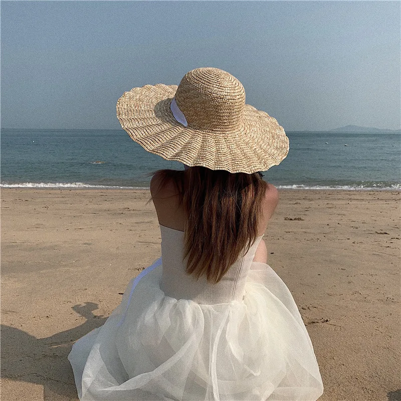 Ins Large Brim Stylish Sun Protection Hats Visor Caps Women Outdoor Holiday Beach Sunscreen Visor Caps Floppy Wave Straw Hat
Ins Large Brim Stylish Sun Protection Hats Visor Caps Women Outdoor Holiday Beach Sunscreen Visor Caps Floppy Wave Straw Hat