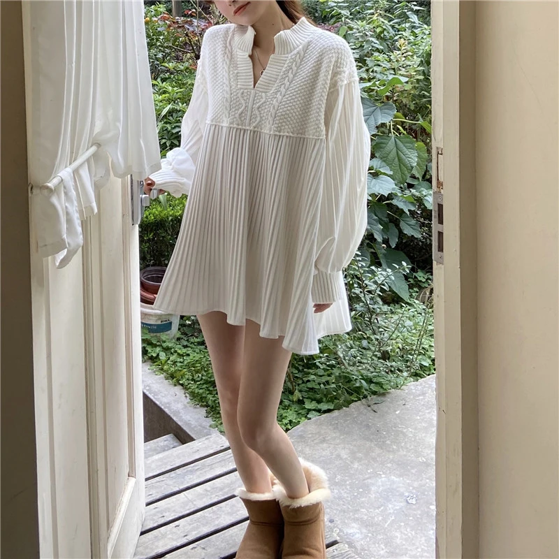 New Korean Women Pleated Loose Vestidos Knitted Patchwork Dresses Female Causal Puff Sleeve V-neck Dress
New Korean Women Pleated Loose Vestidos Knitted Patchwork Dresses Female Causal Puff Sleeve V-neck Dress