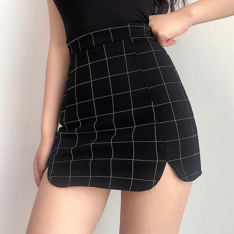 New Street Shoot Retro High Waist Black And White Plaid Petal Skirt Women Waist Thin Hip Skirt
New Street Shoot Retro High Waist Black And White Plaid Petal Skirt Women Waist Thin Hip Skirt