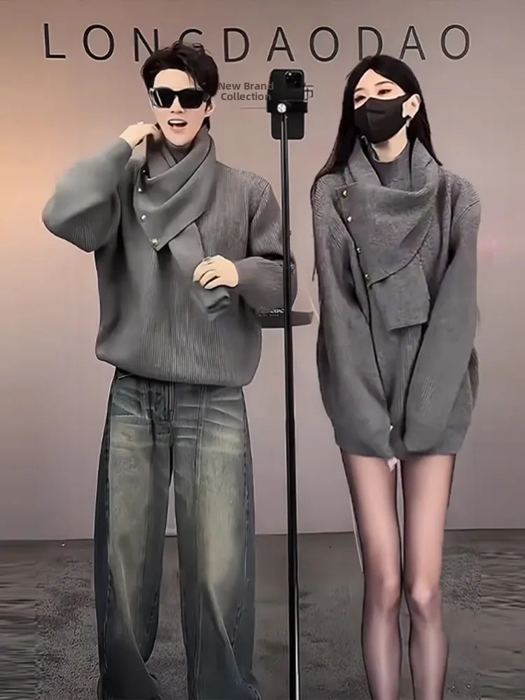 Gray Scarf Collar High Neck Men's Sweater Winter Warm American Retro Lazy Design Knitted Top Loose Fit Casual Polyester Fiber
Gray Scarf Collar High Neck Men's Sweater Winter Warm American Retro Lazy Design Knitted Top Loose Fit Casual Polyester Fiber