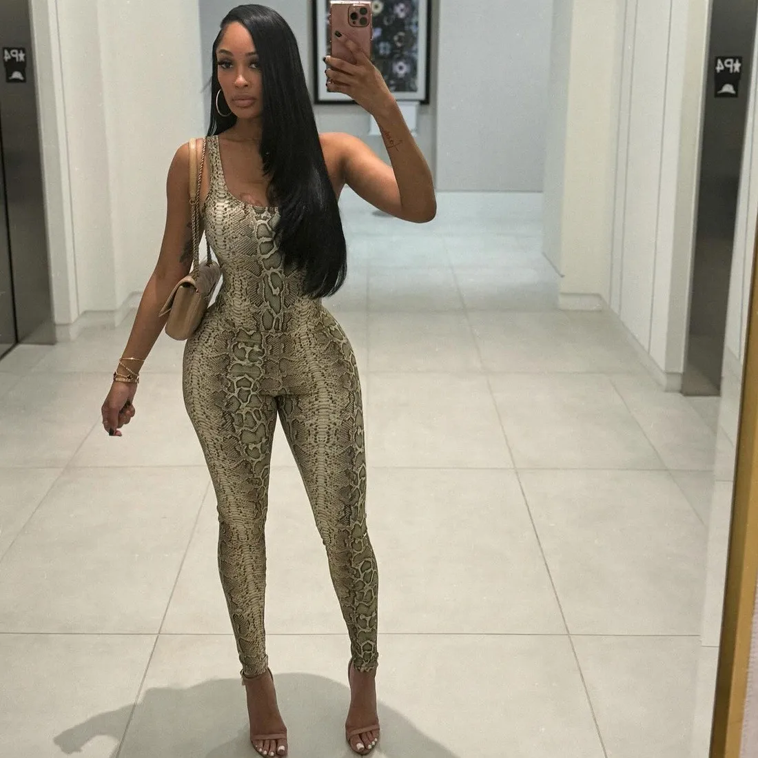 For Woman Jumpsuit High Waist Backless Snake Print Jumpsuits Sleeveless Square Neck Stretch Fabric Romper Beige Green Slim Fit
For Woman Jumpsuit High Waist Backless Snake Print Jumpsuits Sleeveless Square Neck Stretch Fabric Romper Beige Green Slim Fit