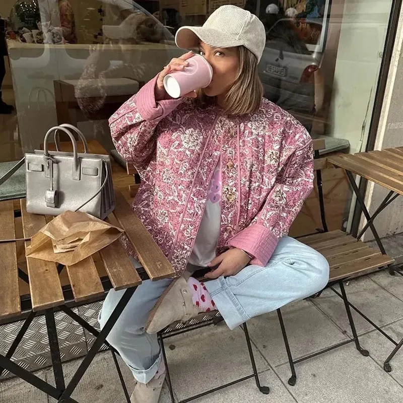 Elegant Women Floral Print Jacket Single Breasted Cardigan Full Sleeve Oversized Jackets Winter 2024 Lady Chic Winter Outfit
Elegant Women Floral Print Jacket Single Breasted Cardigan Full Sleeve Oversized Jackets Winter 2024 Lady Chic Winter Outfit