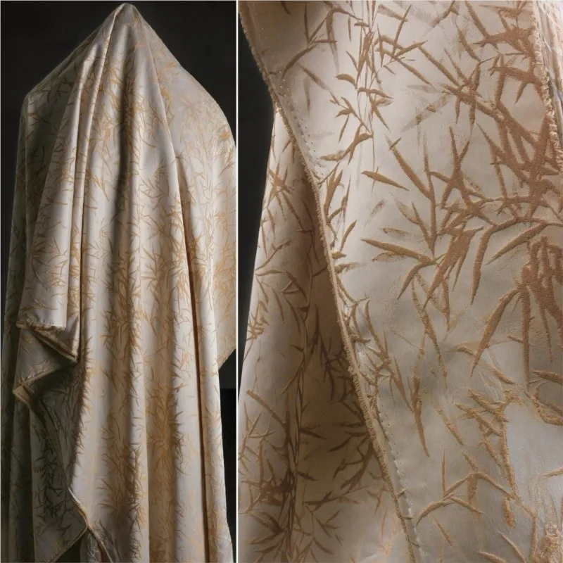 Golden apricot-colored branch silk three-dimensional relief jacquard fabric for Chinese-style cheongsam hand-blended designer
Golden apricot-colored branch silk three-dimensional relief jacquard fabric for Chinese-style cheongsam hand-blended designer