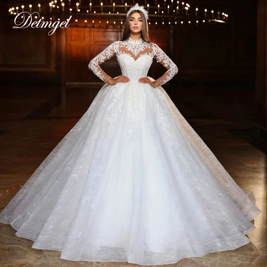 Detmgel New Modern HALTER Ball Gown Wedding Dress Shiny Lace Beaded Appliques Button Court Train Bridal Dresses Customized
Detmgel New Modern HALTER Ball Gown Wedding Dress Shiny Lace Beaded Appliques Button Court Train Bridal Dresses Customized